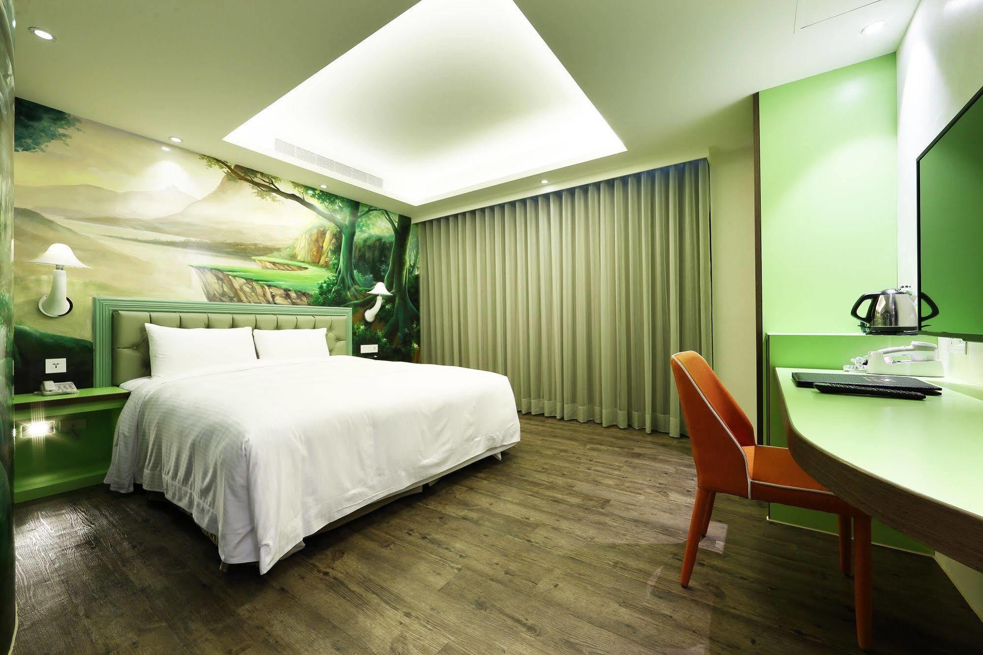 Shichi Hotel Kaohsiung Esterno foto