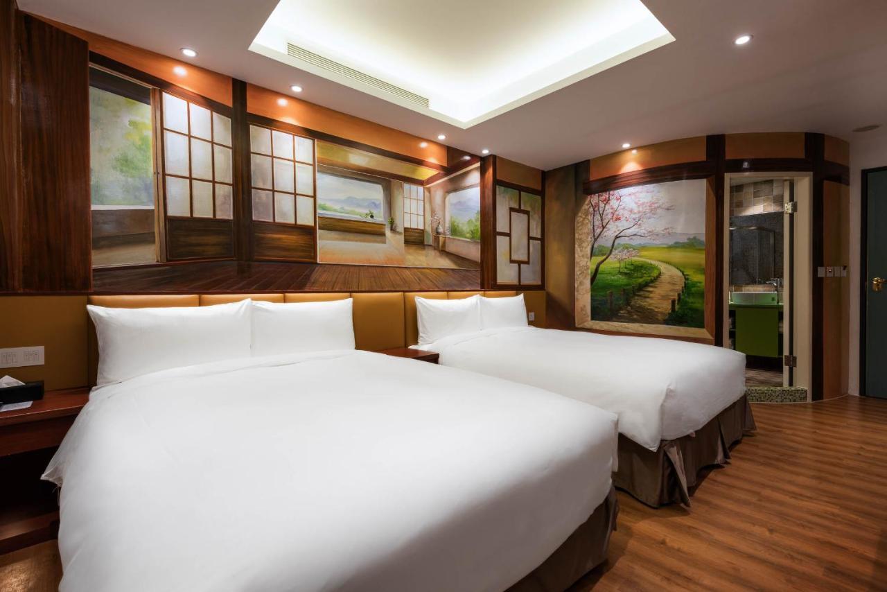 Shichi Hotel Kaohsiung Esterno foto