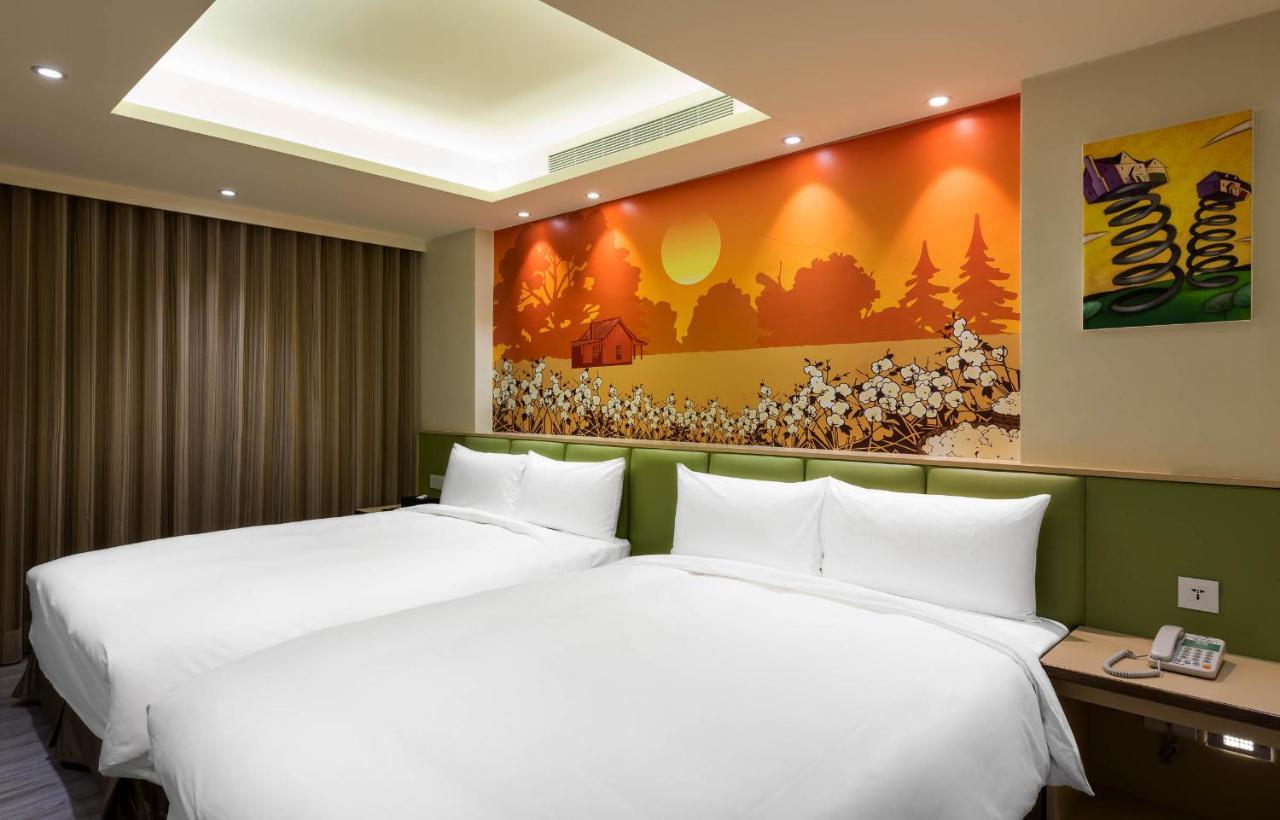 Shichi Hotel Kaohsiung Esterno foto
