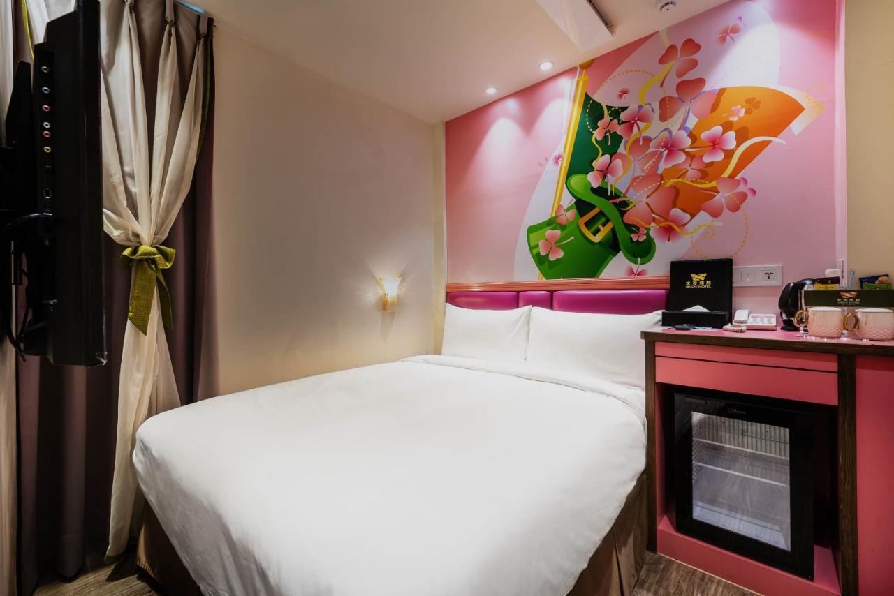 Shichi Hotel Kaohsiung Esterno foto